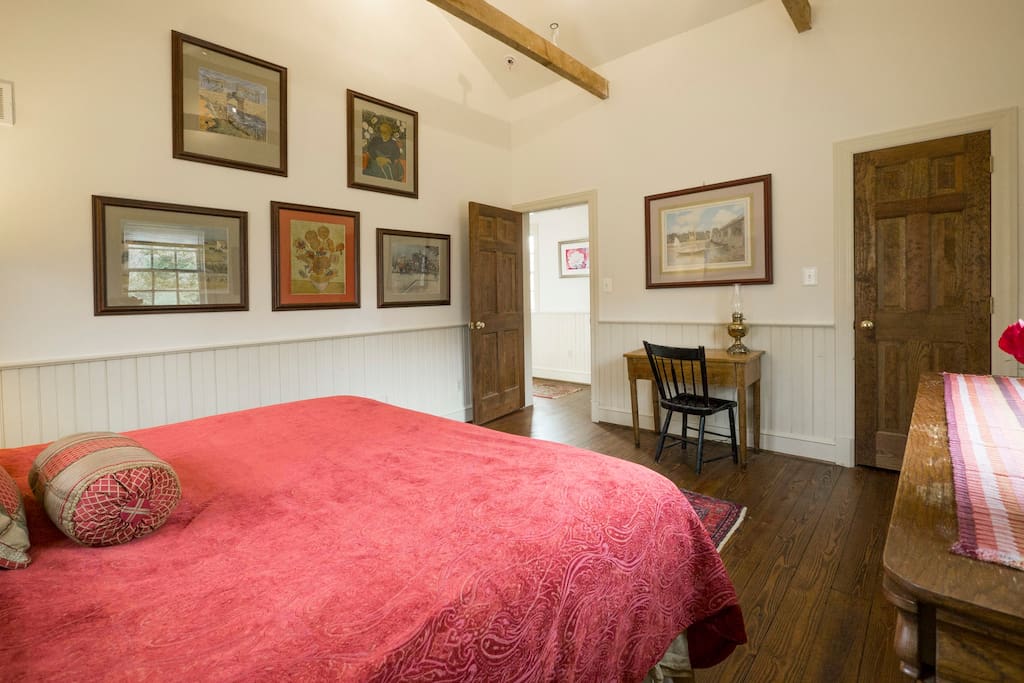 The Buck School Inn - Van Gogh Room